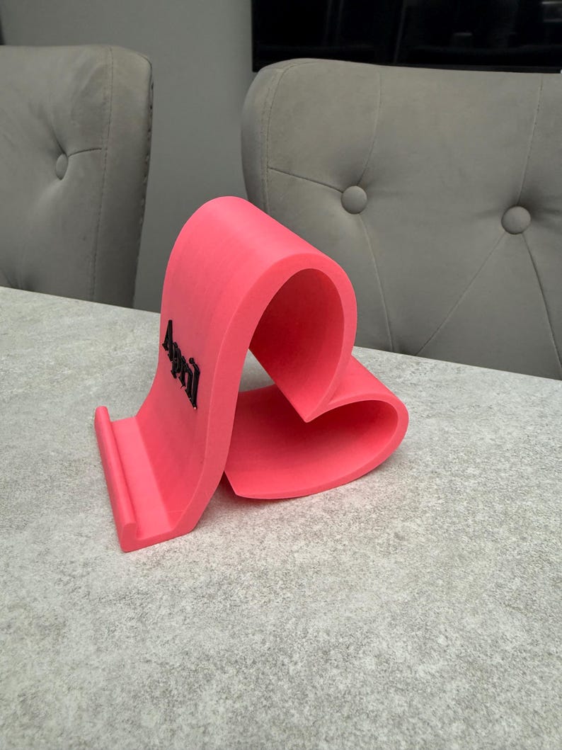 Heart Shaped Phone Stand – 3D Printed Smartphone Holder – Cute Desk Accessory – Gift for Her – Multiple Colours – Valentine’s Day Gift image 8