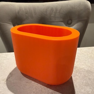 Rounded Remote Control Holder | Stylish Remote Caddy | Custom Colours Available | Home Organisation - 3D printed image 2