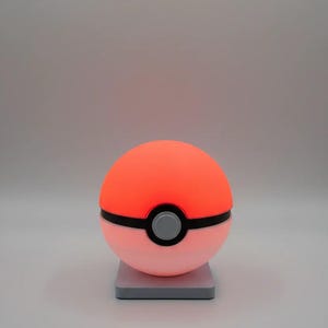 PokeBall - Red & White Ball LED Night Light - Gaming Inspired Desk Lamp, USB Mood Light, Bedside Lamp, Unique Gift for Gamers, Ambient Room image 6