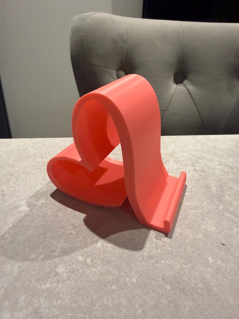 Heart Shaped Phone Stand – 3D Printed Smartphone Holder – Cute Desk Accessory – Gift for Her – Multiple Colours – Valentine’s Day Gift image 11