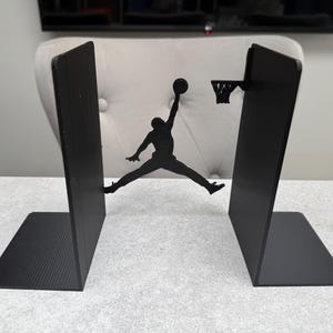 Basketball Dunk Bookends – Unique Sports Lover Gift | Custom Colours | Modern Home & Office Decor 3D Printed image 8
