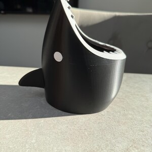 3D Printed Shark Sweet Bowl – Unique Shark Snack Dish | Fun Ocean Decor Gift | Custom Colour Options | Cool 3D Printed Homeware image 7