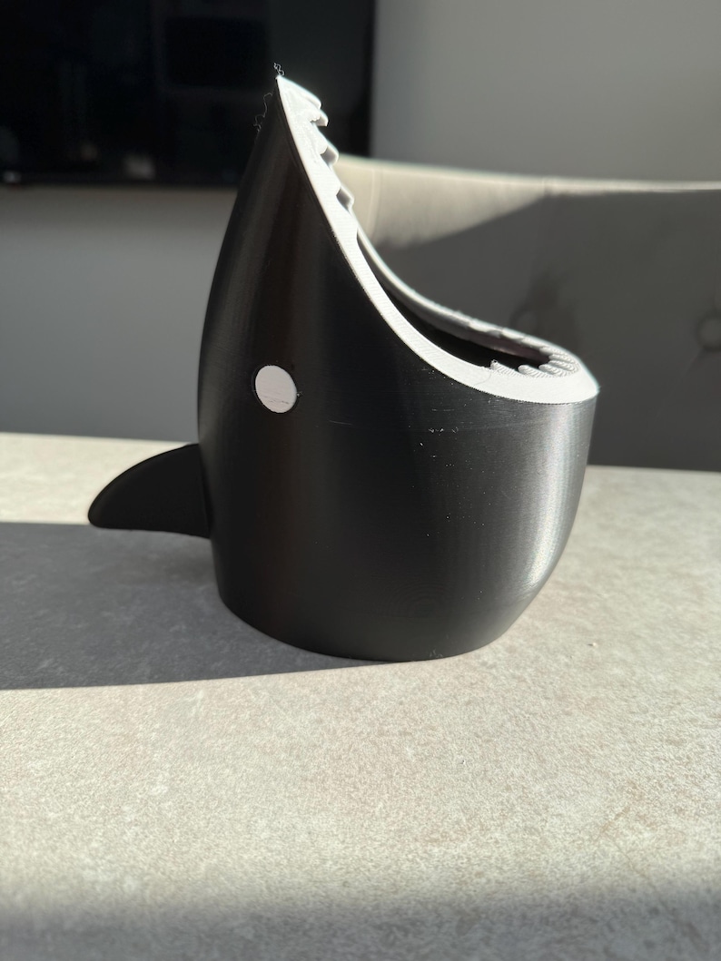 3D Printed Shark Sweet Bowl – Unique Shark Snack Dish | Fun Ocean Decor Gift | Custom Colour Options | Cool 3D Printed Homeware image 7
