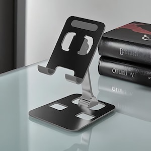 Adjustable Aluminum Tablet Stand – Portable iPad & Phone Holder, Universal Flexible Mount for Desk or Travel