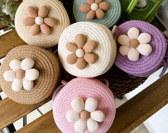 Handmade Straw Crochet Crossbody Bag – Boho Flower Shoulder Purse