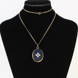 Victorian Mourning Photo Locket Pendant With Cross Decoration