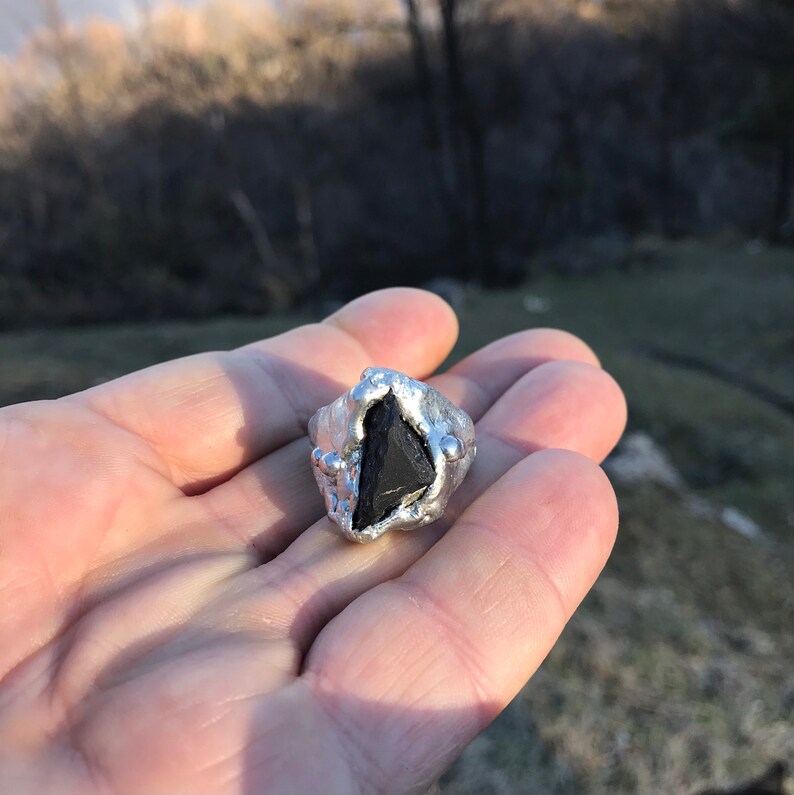 Ring with Shungite #gioiellimadeinitaly #gioiellitaliani #gioiellietnici