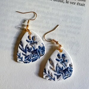 Hand-painted ceramic earrings, triangular drop earrings with blue and gold flowers, folk azulejo ceramic jewelry, gift for women