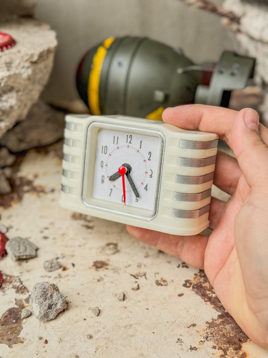 Fallout Retro Alarm Clock, Fallout Decor and Cosplay, Artifact From the ...