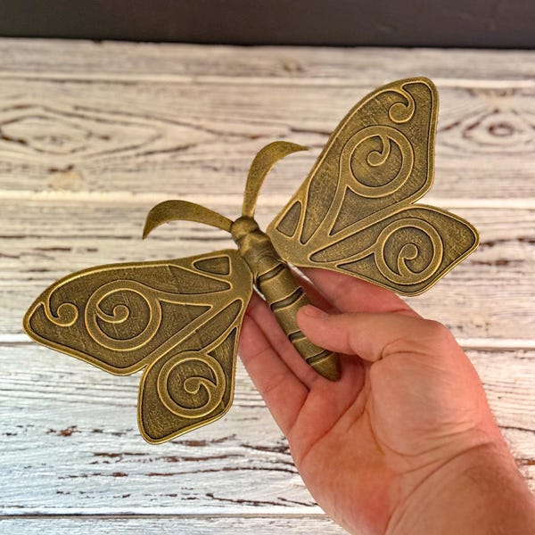 Butterfly from Hogwarts Legacy, Artefact, Home and Office Decoration, Cosplay, Hogwarts Universe