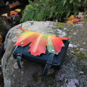 Fall Leaves Leather Armor Pouch Elven Fae Purse image 3