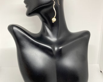 Pearl Earrings, Silver and Pearl Earrings, Glass Pearl Earrings - EML065