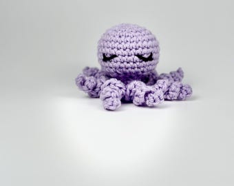 Sonaglio a forma di polpo, viola, regalo per baby shower, cameretta acquatica, giocattoli a forma di polpo, sonaglio a forma di polpo all'uncinetto, regalo per neomamme, creature marine dell'oceano
