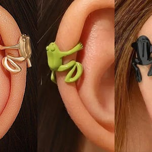 Cute Frog Ear Cuff for Women – No Piercing Animal Earring, Gold Frog Clip On Cartilage Jewelry, Quirky Amphibian Ear Wrap, Minimalist Gift