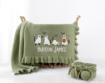 Personalized Halloween Baby Blanket, Ghost Cat Knit Blanket, Custom Name Baby Blanket, Spooky Baby Gift, Fall Baby Shower Gift
