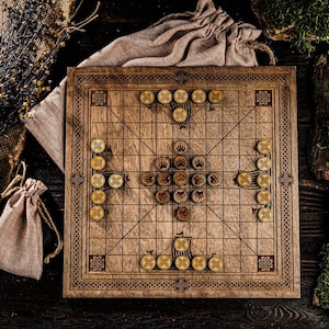Hnefatafl Board game, Viking chess, norse strategy game, 2 players game, tafl board game, games lover gift, viking gift, custom game