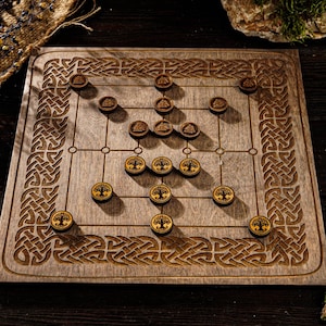 Nine Mans Morris wooden game, Mill board game, Strategy board game, Ancient game, Celtic game, Board game lover, History lover gift