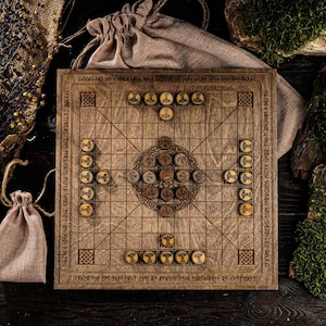Viking Chess, Hnefatafl tabletop game, Viking strategy game, Norse board game, Tafl board game, Viking gift, Board game lover, Historic gift