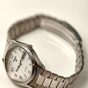 Rare Vintage Lorus by Seiko Ladies Quartz Watch