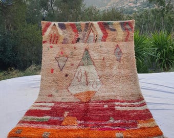 Chiara – Vintage Moroccan Berber Rug – Handwoven Wool Rug with Geometric Tribal Motifs – One of a Kind Warm Boho Carpet