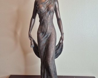 Leonardo Collection Emily Figurine 1991 Decorative Resin Sculpture