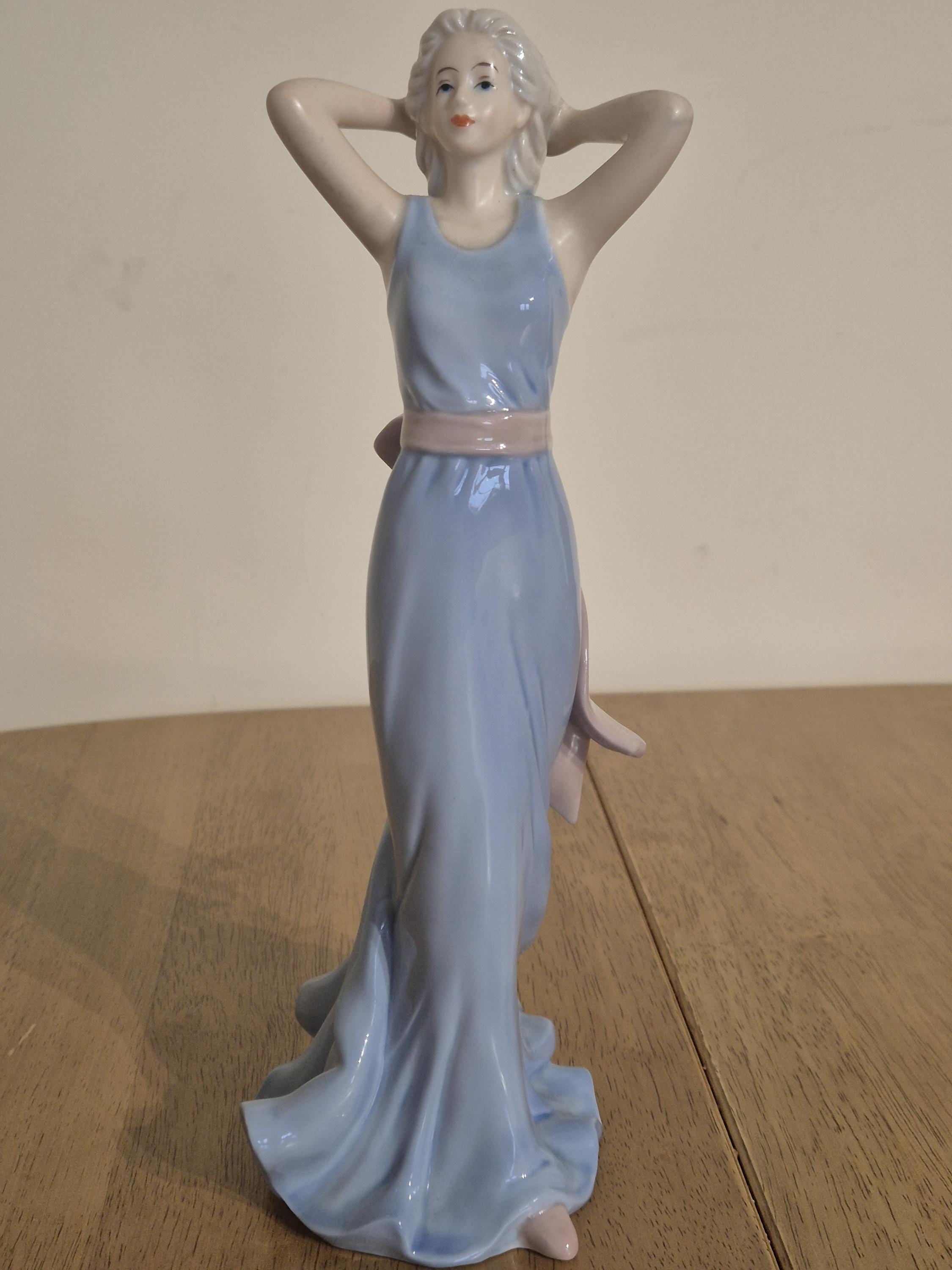 Porcelain lady figurines - Etsy 日本
