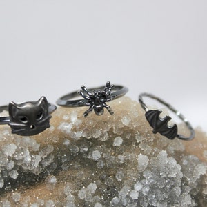 Spooky Sterling Silver Spider Ring. Sterling silver arachnid stacking ring. Halloween goth jewelry. image 4