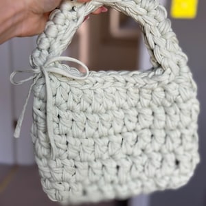 Single Handle Mint Green Mini Crochet Bag