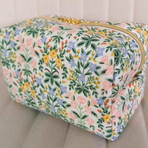 Floral Cosmetic Bag: Large Boxy Makeup & Travel Organizer