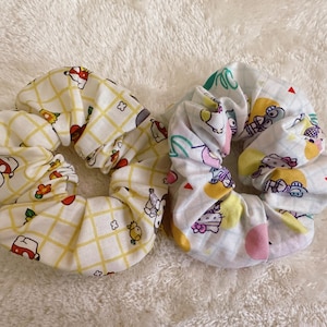 Kawaii Kitty Cat Zipper Scrunchie: XL Stash Hair Accessory