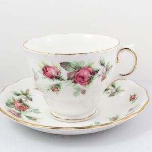 Vintage Rose Pattern Tea cup and Saucer Set, Royal Vale Bone China Made in England, White with Light and Dark Pink Roses, Gold Trim, Collect