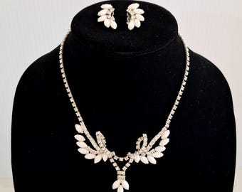 Vintage Mid Century Milk Glass and Clear Rhinestone Necklace and Matching Clip On Earrings, Silver tone, Excellent Like New Condition