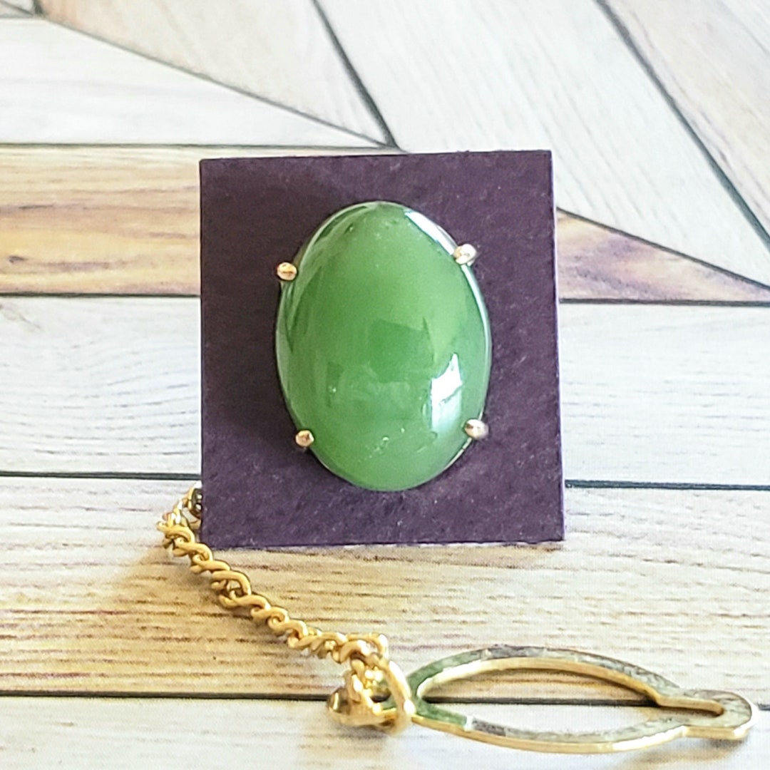 jade tie tack