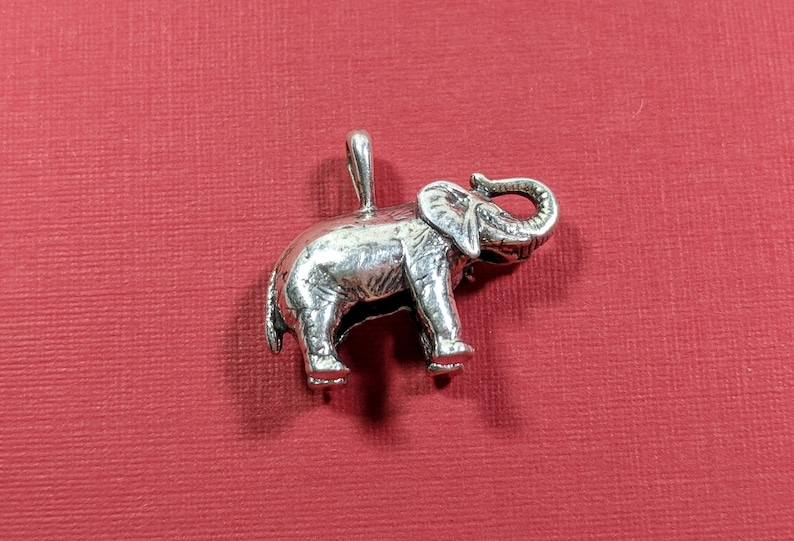 925 Sterling Silver Marcasite Elephant Post Earrings Elephants Zoo Stud NEW