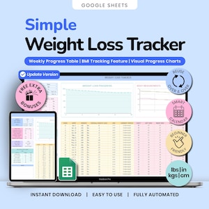 Op de afbeelding: Een digitale gewichtsverliestracker voor Google Sheets weergegeven op een laptop- en tabletscherm. De interface bevat een wekelijkse voortgangstabel, BMI-tracking en visuele grafieken. Tekst bevat Simple Weight Loss Tracker en labels voor lbs, kgs en cm.