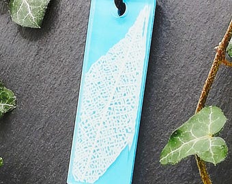 Leaf skeleton rectangle pendant, adjustable botanical statement necklace, blue & white, nature lover, witchy, 3D printed resin, unisex