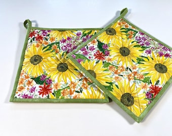 Potholders Set of 2 Sunflowers Spring  Kitchen Decor Quilted Handmade in USA