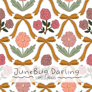 Puede incluir: Un patrón sin costuras con flores rosas, lazos marrones y hojas verdes sobre un fondo blanco. El texto "JuneBug Darling" está centrado en la parte inferior del patrón.