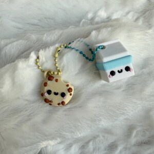Chocolate Chip Cookie and Milk Carton Keychain Set Best Friend Keychains Cute 3D Printed