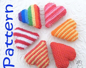 Pattern / Tutorial Crocheted Striped Heart amigurumi