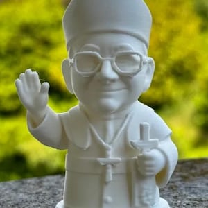 3d gedruckte Statue von Papa Leo XIV
