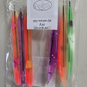 Epoxy Resin Pens (glow in the dark)
