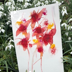 Plume et Brume: acquerelli “Floral flamboyance” – Dipinto floreale astratto rosso