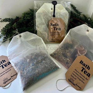 Té de hierbas para baño hecho a mano con sales de Epsom y mica brillante / Baño de flores naturales