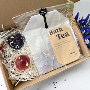 Tea Bomb & Bath Tea Gift Set: Aromatherapy Relaxation Box