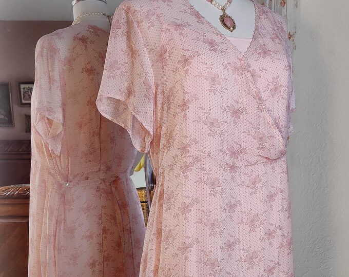 Exquisite Vintage April Cornell 2 PC Light Pink Print Sheer Chiffon Dress and Rayon Slip - Garden Party Tea Dress - Cottagecore - SZ M