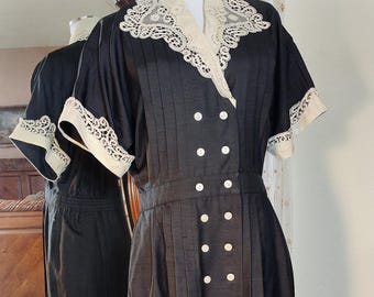 Beautiful Vintage 1940s-50s Film Star Inspired Designer Nancy Johnson Fabulous Silk and Antique Lace Dress - 1980s does 40s Couture Chic