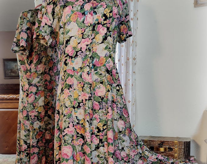 Fabulous Vintage Nostalgia Rayon Floral Garden Party Tea Dance Dress - 90s Does 30's Style - Flirty Super Full Swirl Ruffle Skirt - Size M