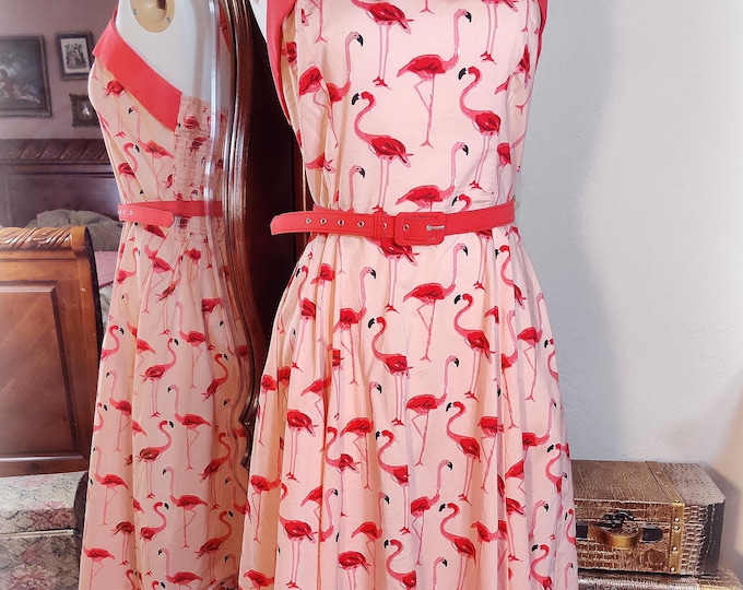 1950s Inspired Vivid Coral Pink Flamingo Cotton Print - Retro Party Pinup Dance Swing Dress  - Excellent Condition - Pockets - SZ 12/14