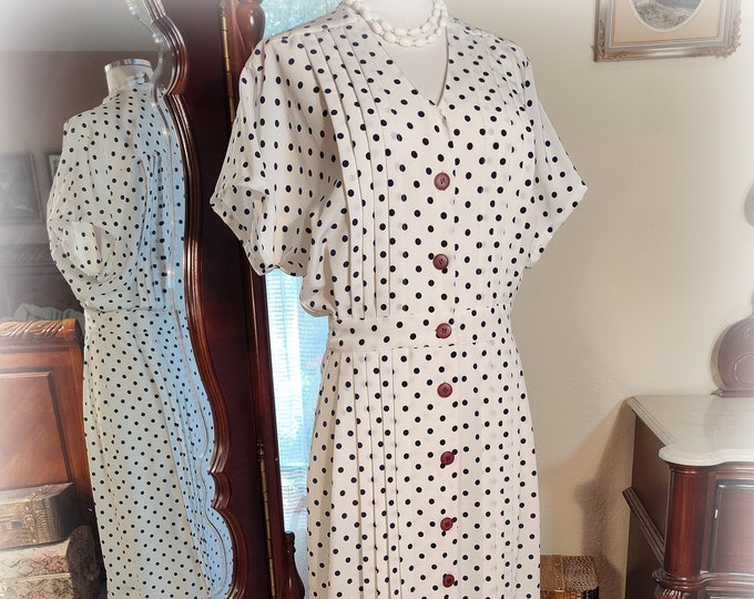 Classic Vintage 1940s-50s Inspired Designer Nancy Johnson Fabulous Polka Dot Dress - 1980s does 40s Couture Chic True Vintage Look